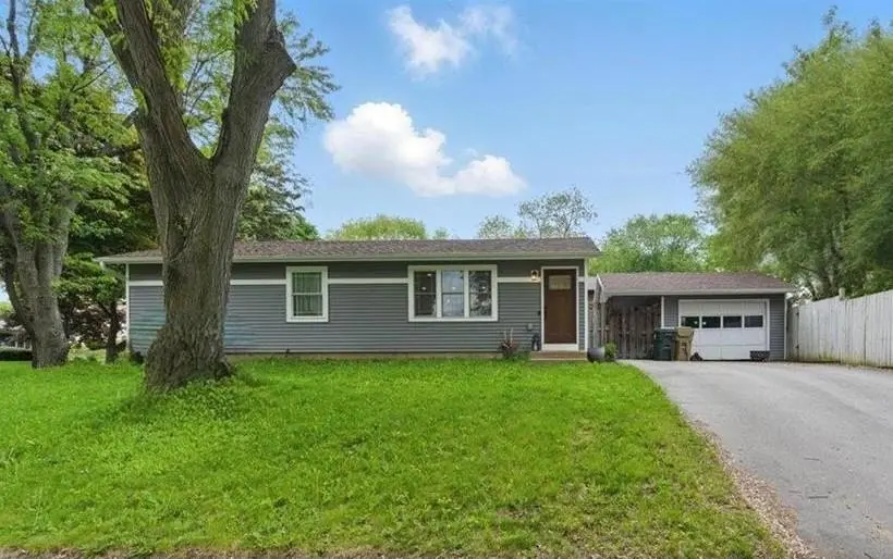 5 Daffodil Lane, Madison