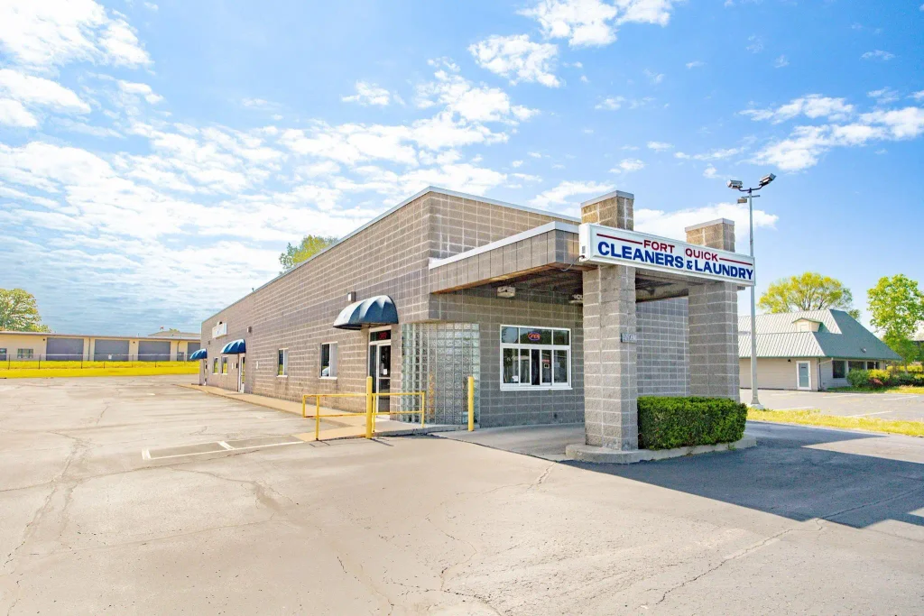 1515 Janesville Avenue, Fort Atkinson