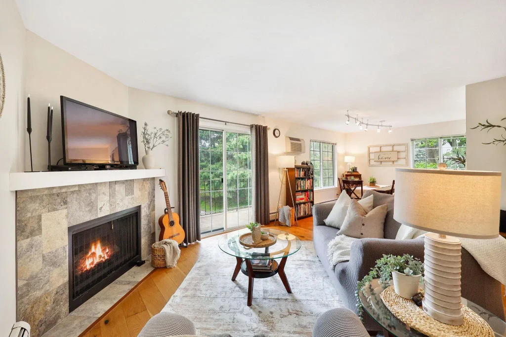 #b - 7012 Fortune Drive, Middleton