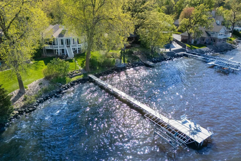 1834 Camelot Drive, Madison