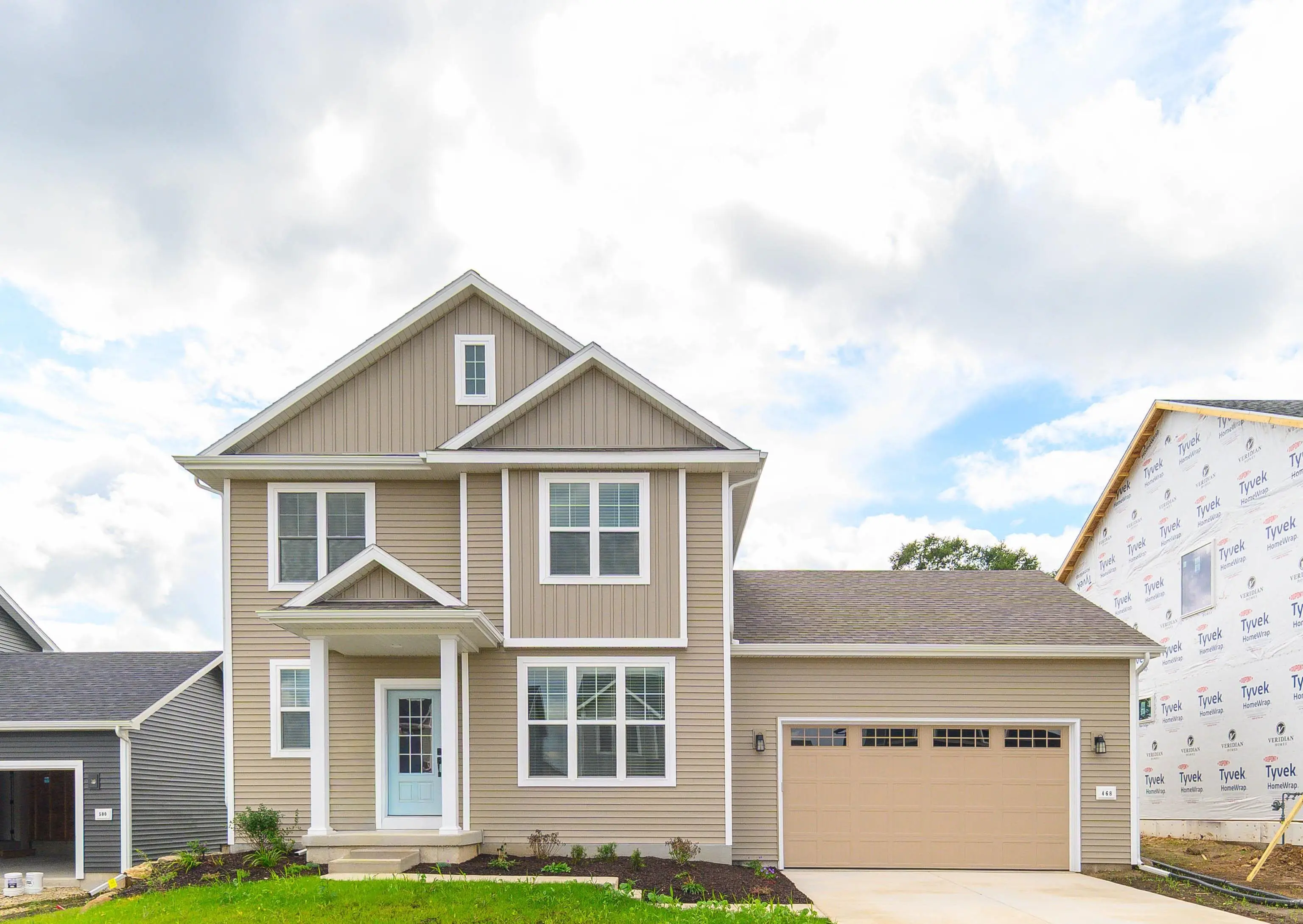 Photo of Listing #2000935