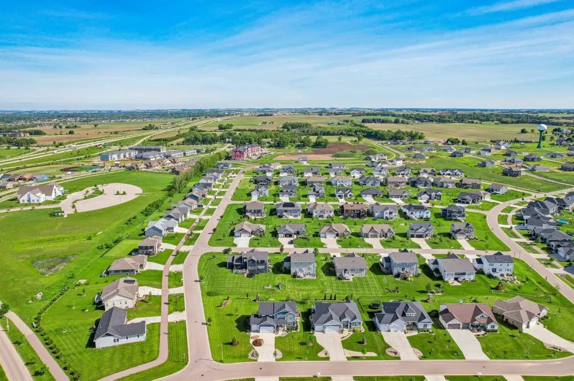 Photo of Listing #2001562