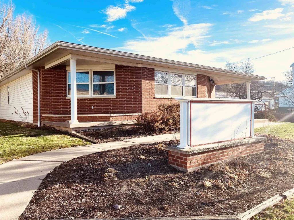 201 Amelia Street, Cassville