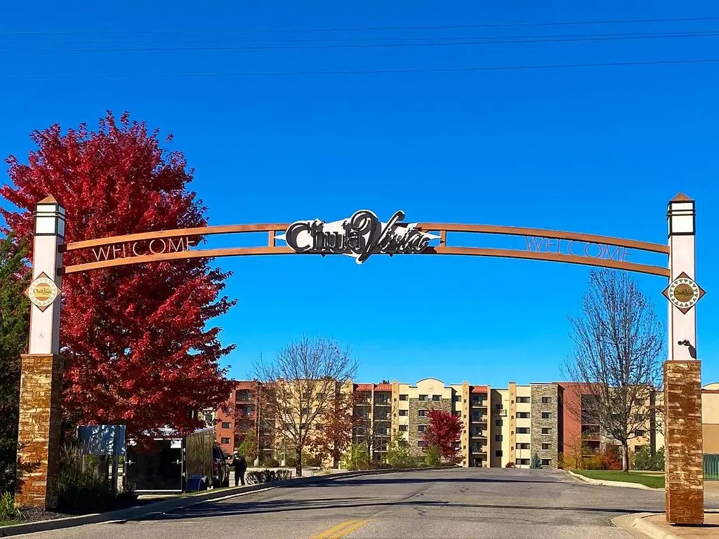 Photo of Listing #2002792