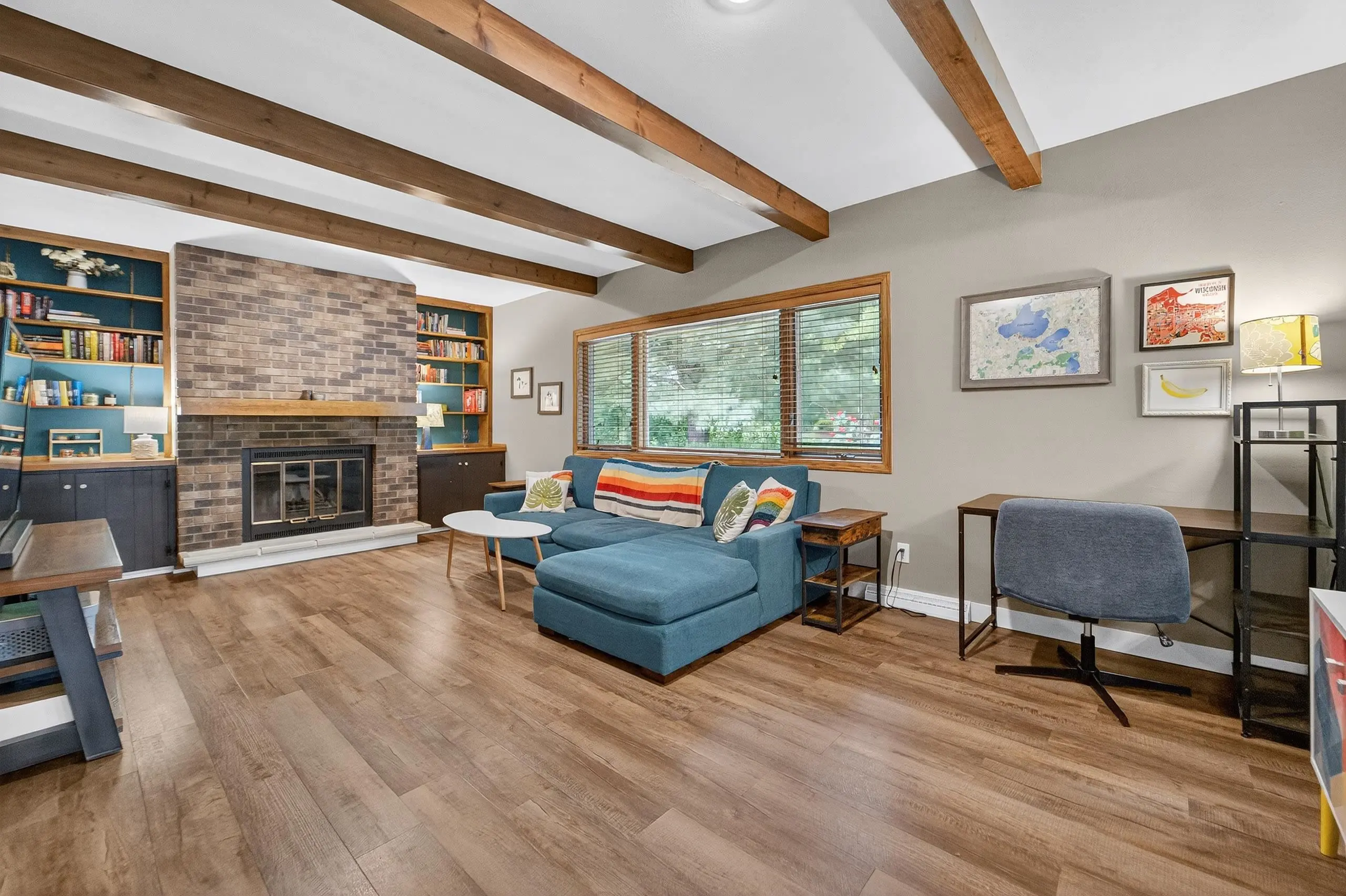 Photo of Listing #2003094