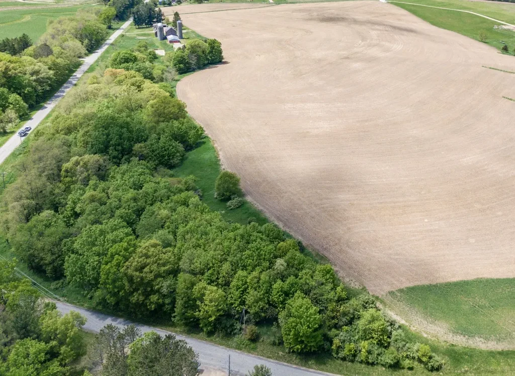 7.77 Acres W Redstone Drive, La Valle