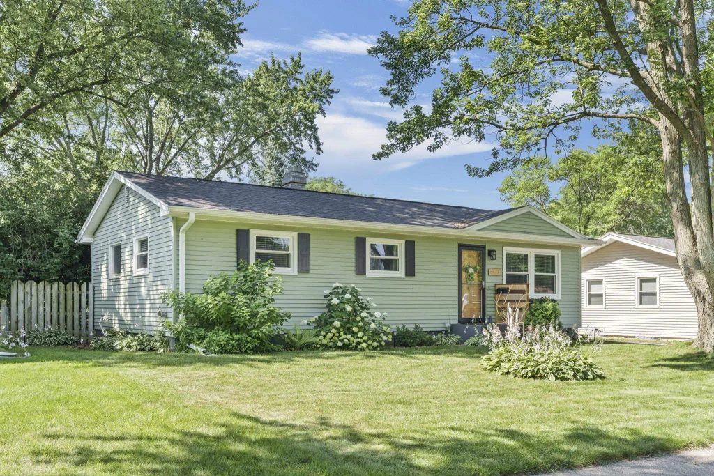 4513 Turquoise Lane, Madison