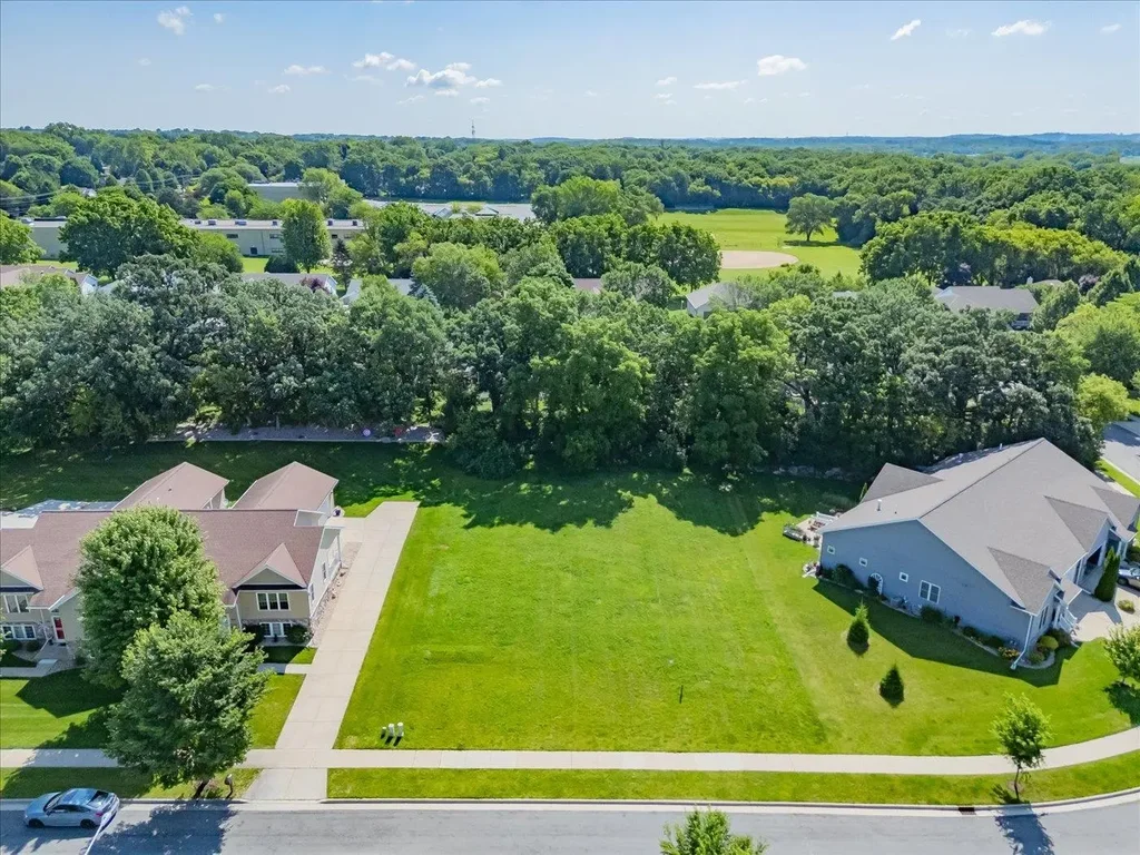 1907-1909 Dondee Road, Madison