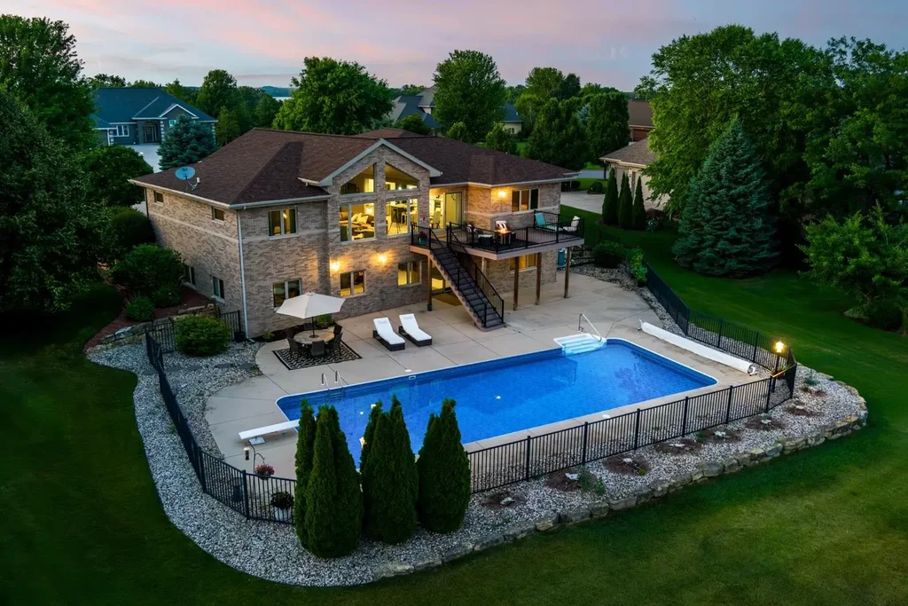 3011 Linnerud Drive, Pleasant Springs