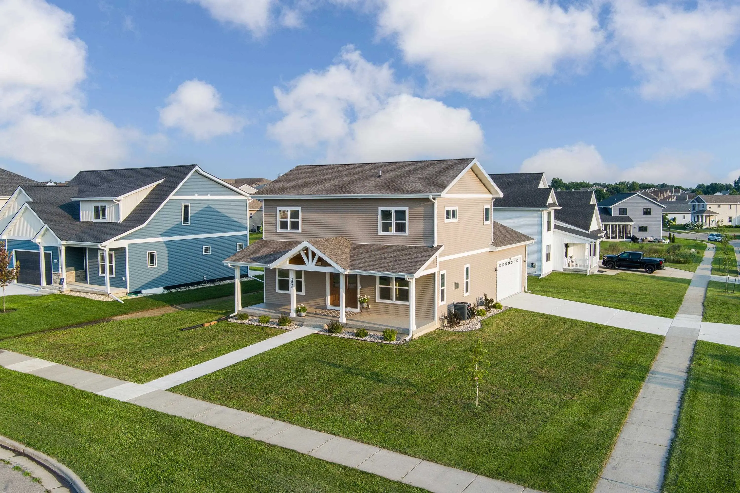 Photo of Listing #2003607