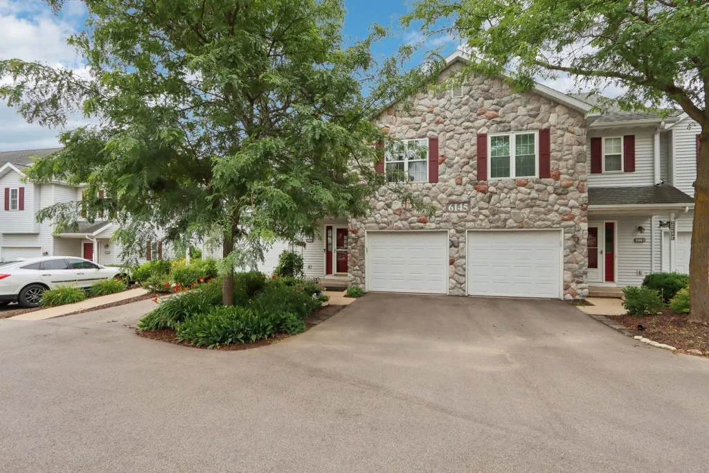 #2 - 6145 Dell Drive, Madison