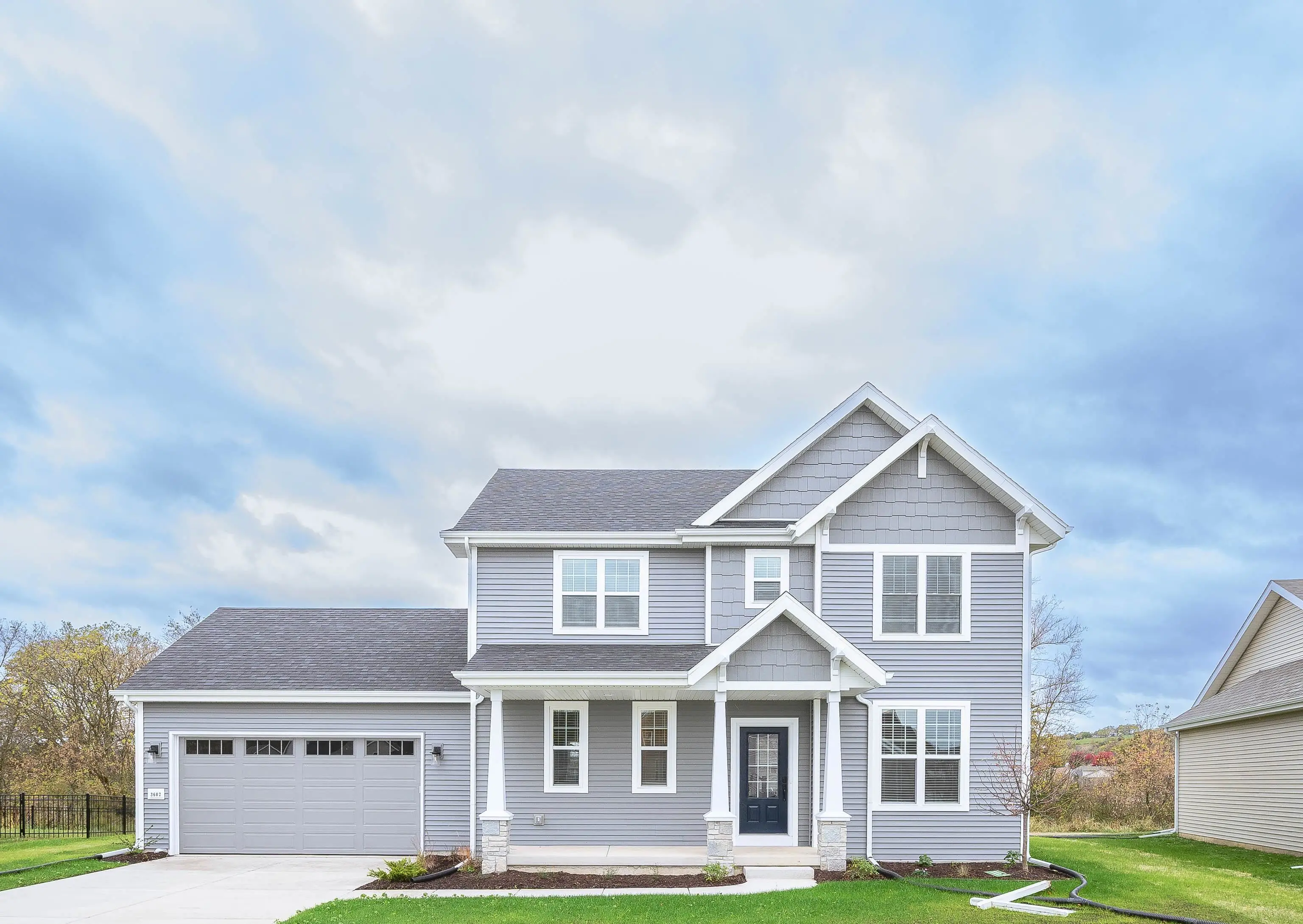 Photo of Listing #2004056