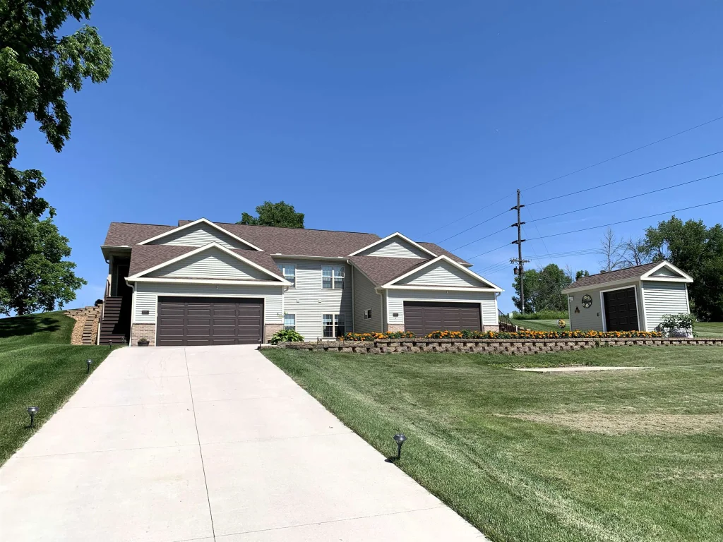 512-514 S Main Street, Fall River