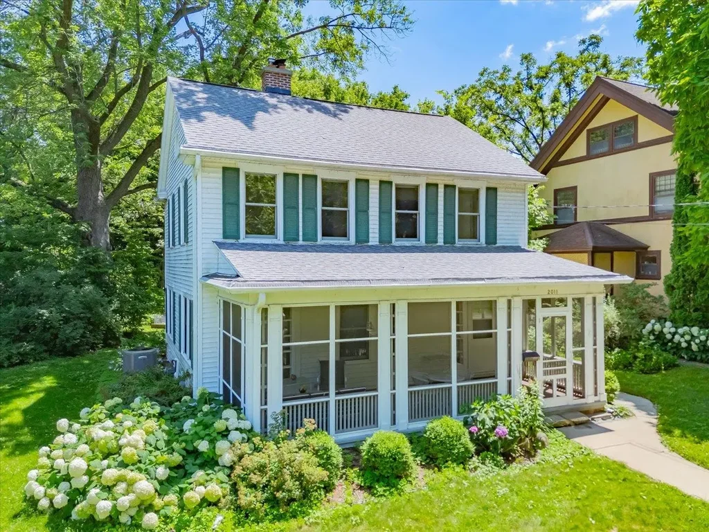 2011 Jefferson Street, Madison