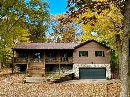 1132 Apache Avenue, Rome