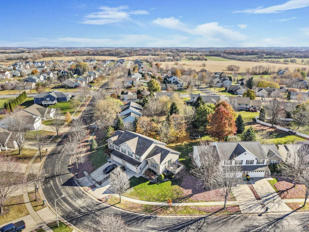 102-110 Maria Lane, Cottage Grove