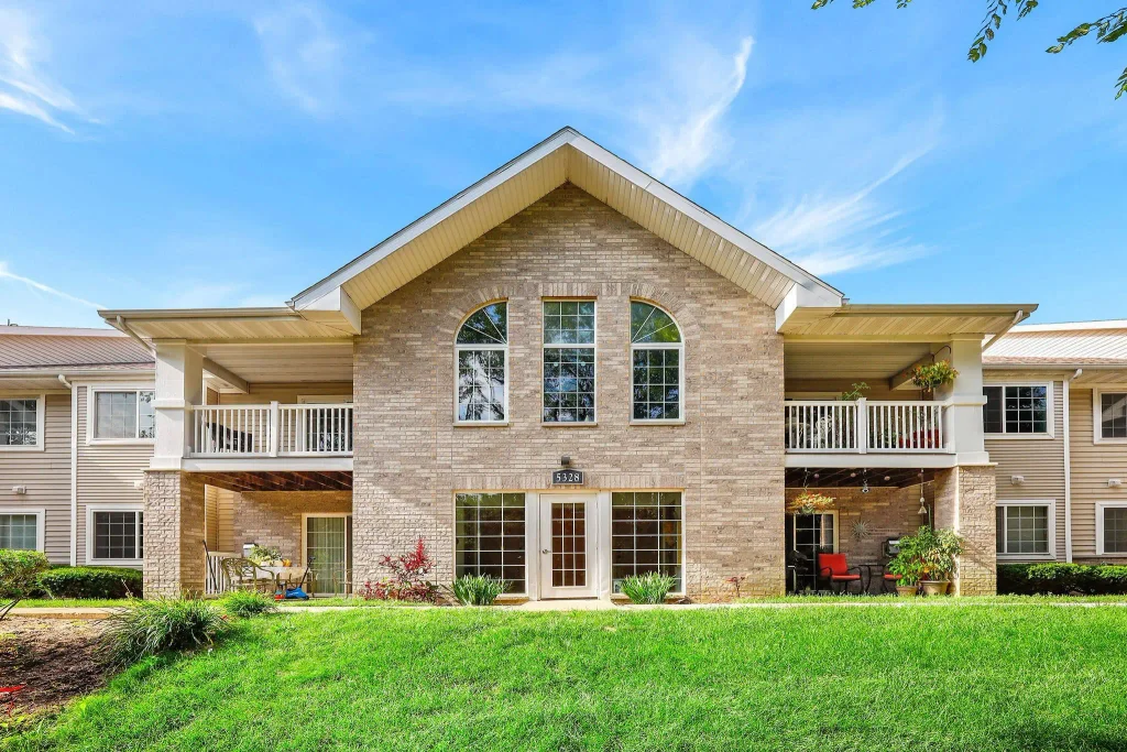 #2 - 5328 Congress Avenue, Madison