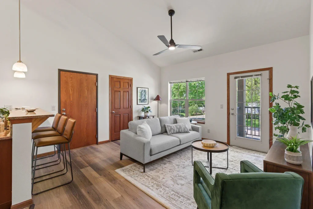 #8 - 1517 Martin Street, Madison