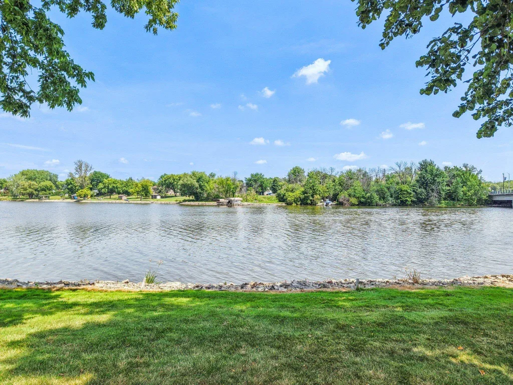 638 Windsor Terrace, Jefferson