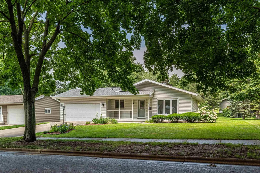 518 Topaz Lane, Madison