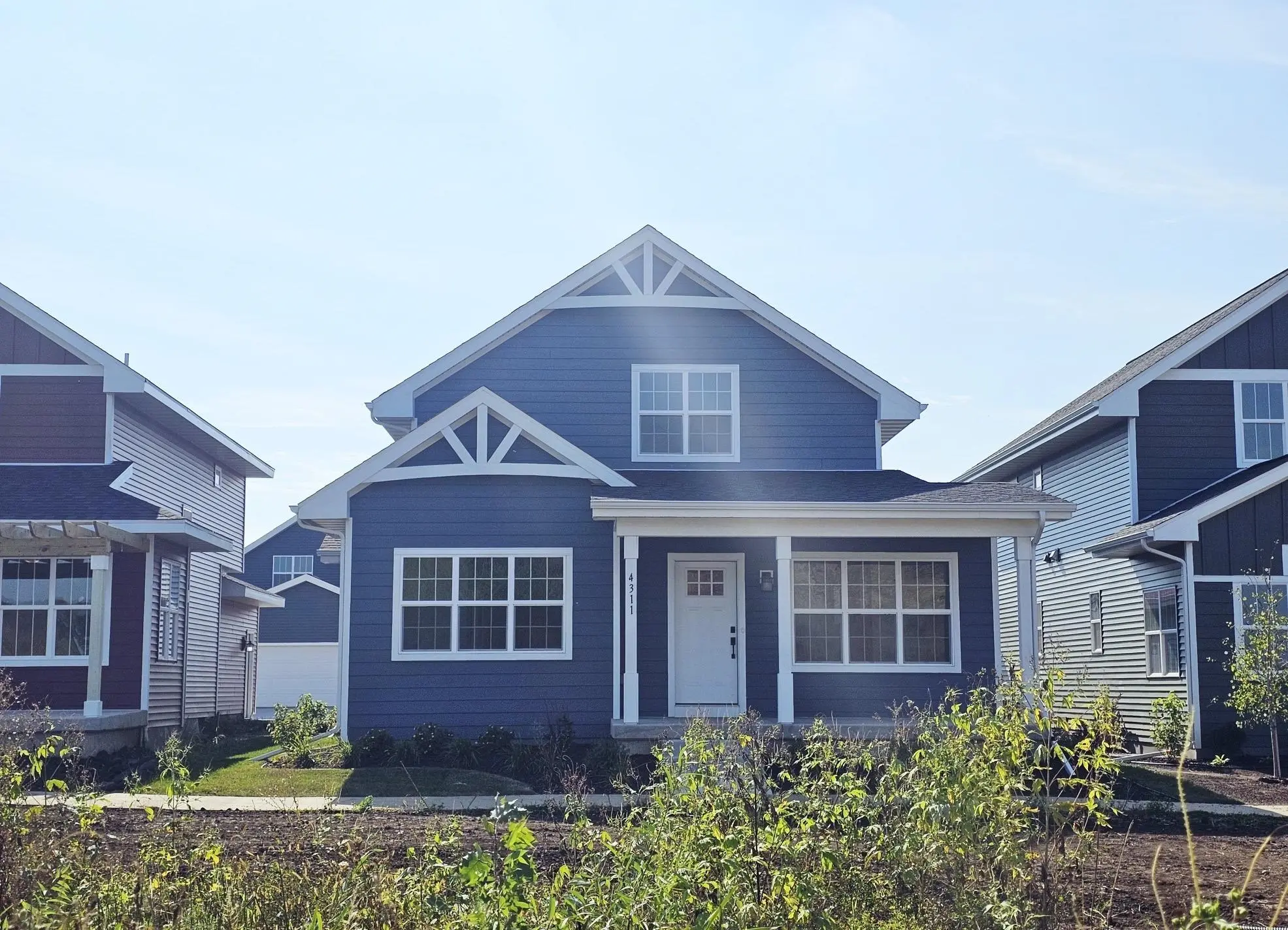 Photo of Listing #2005199