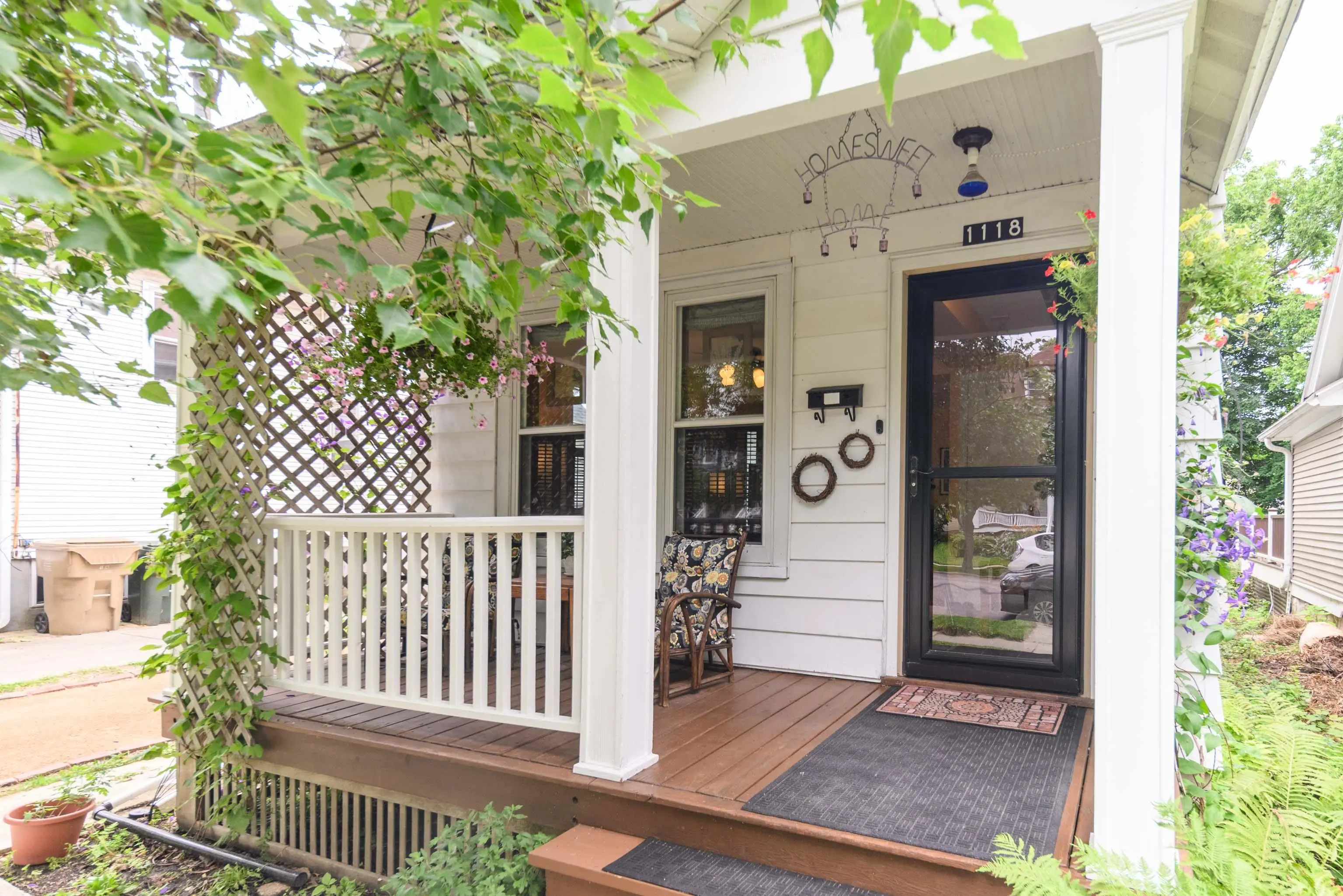 Photo of Listing #2005310