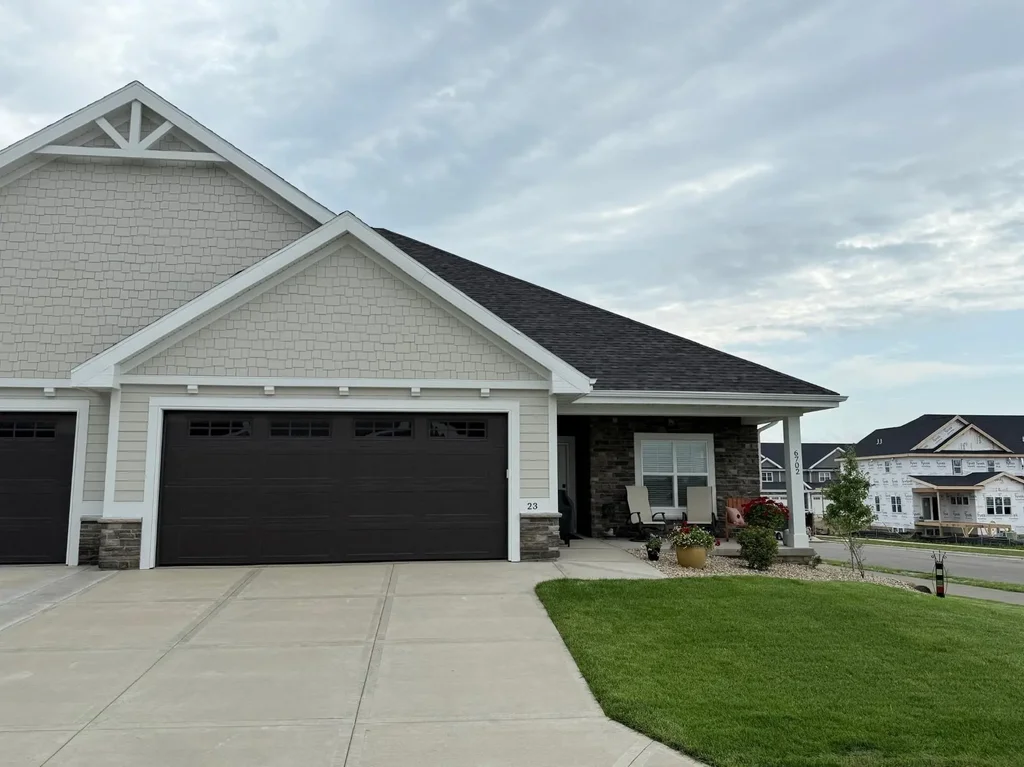 6702 Bellflower Pointe Drive, Deforest