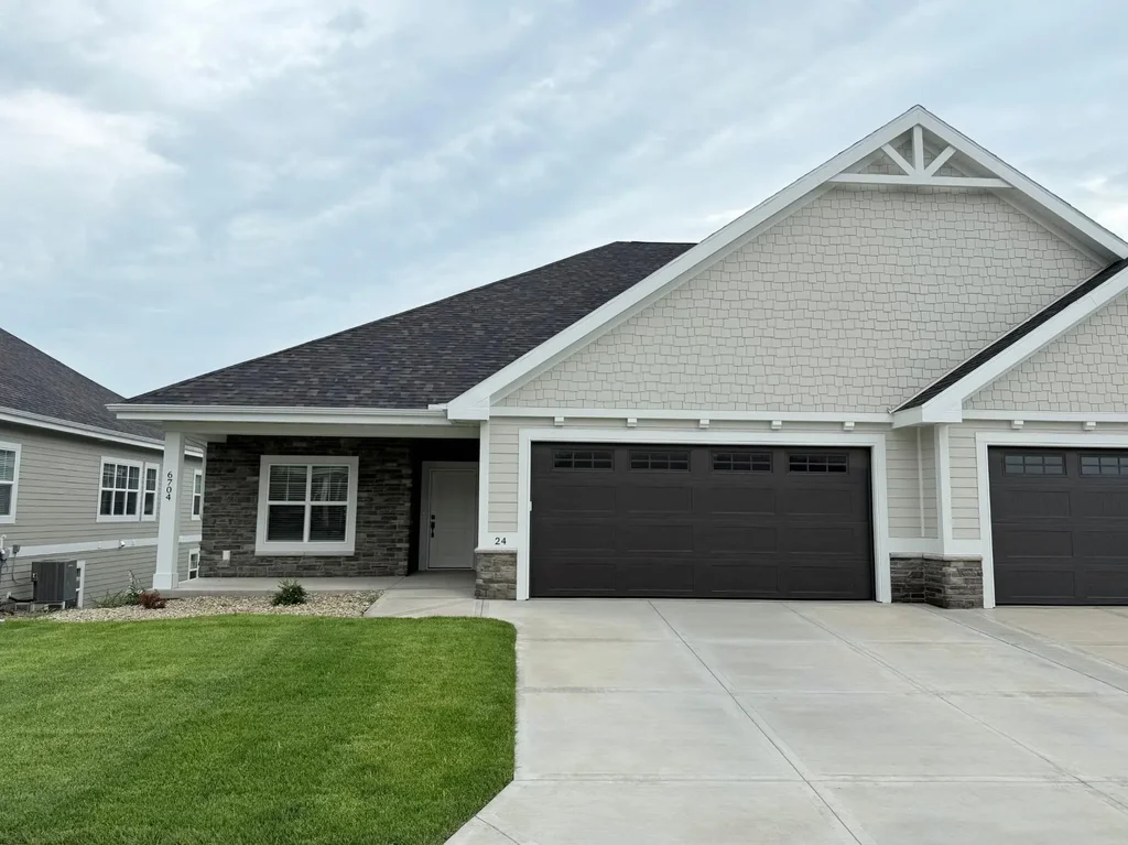 6704 Bellflower Pointe Drive, Deforest