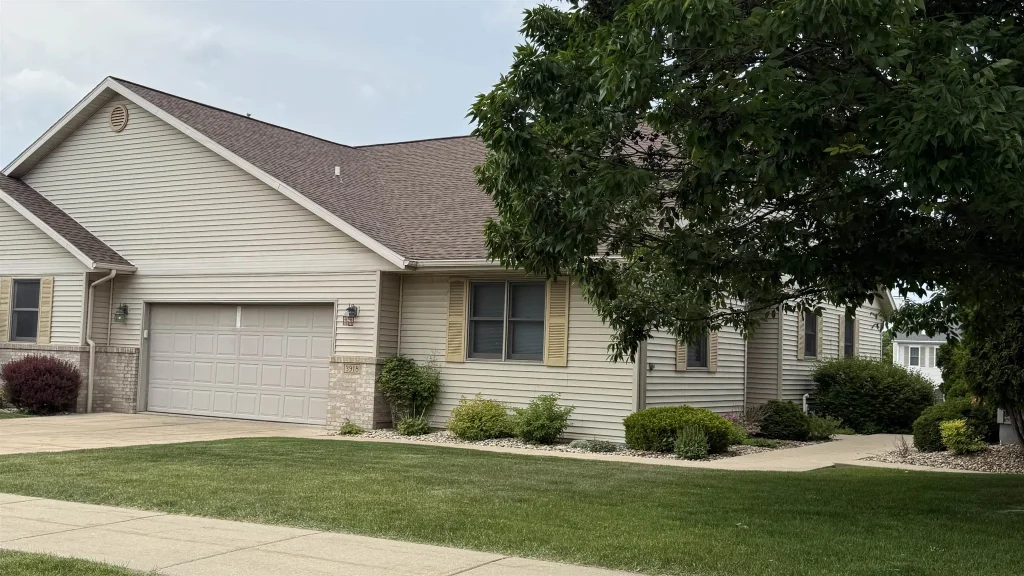 3918 Dolphin Drive, Madison