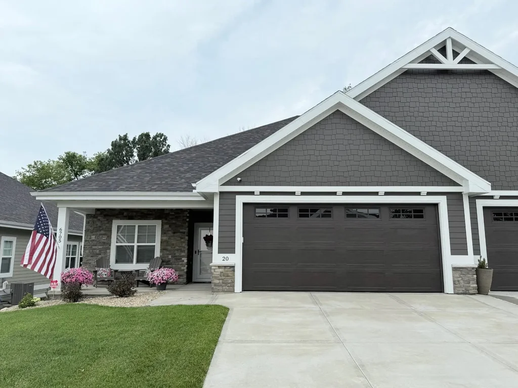 6705 Bellflower Pointe Drive, Deforest