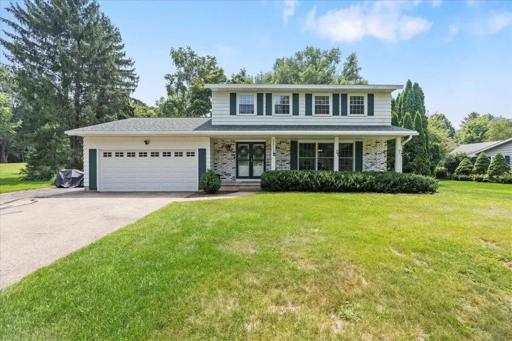 3229 Old Fox Run, Burke