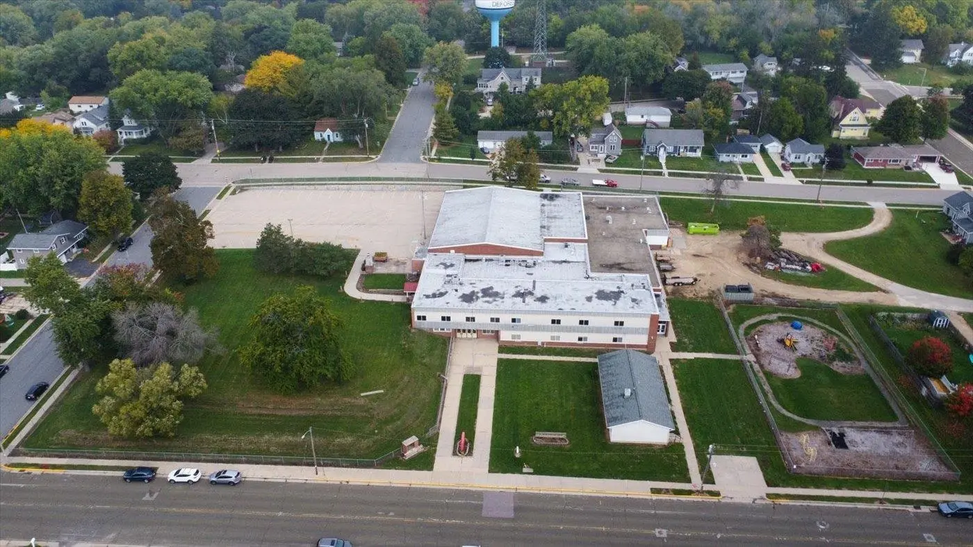 520 E Holum Street, Deforest