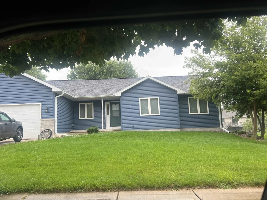 430 Drumlin Hill, Deerfield