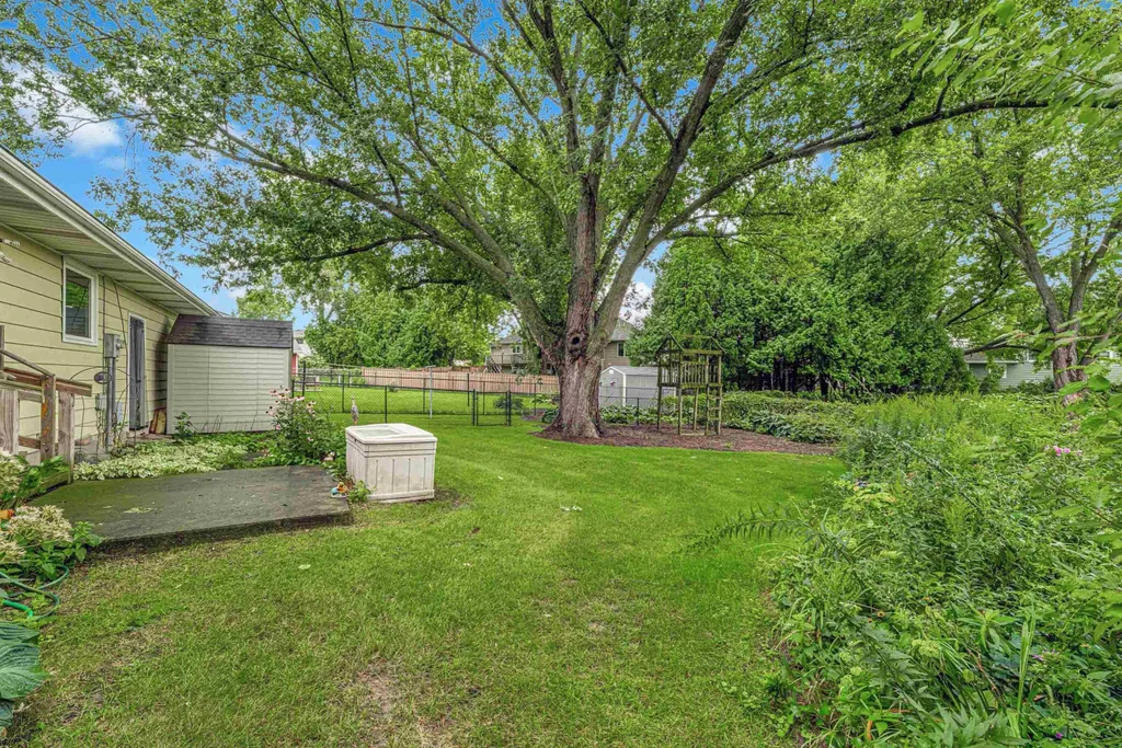 6504 Schneider Place, McFarland