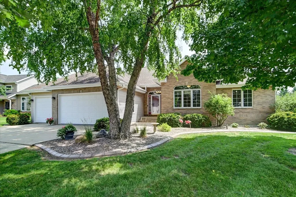 612 Cottage Court, Cottage Grove