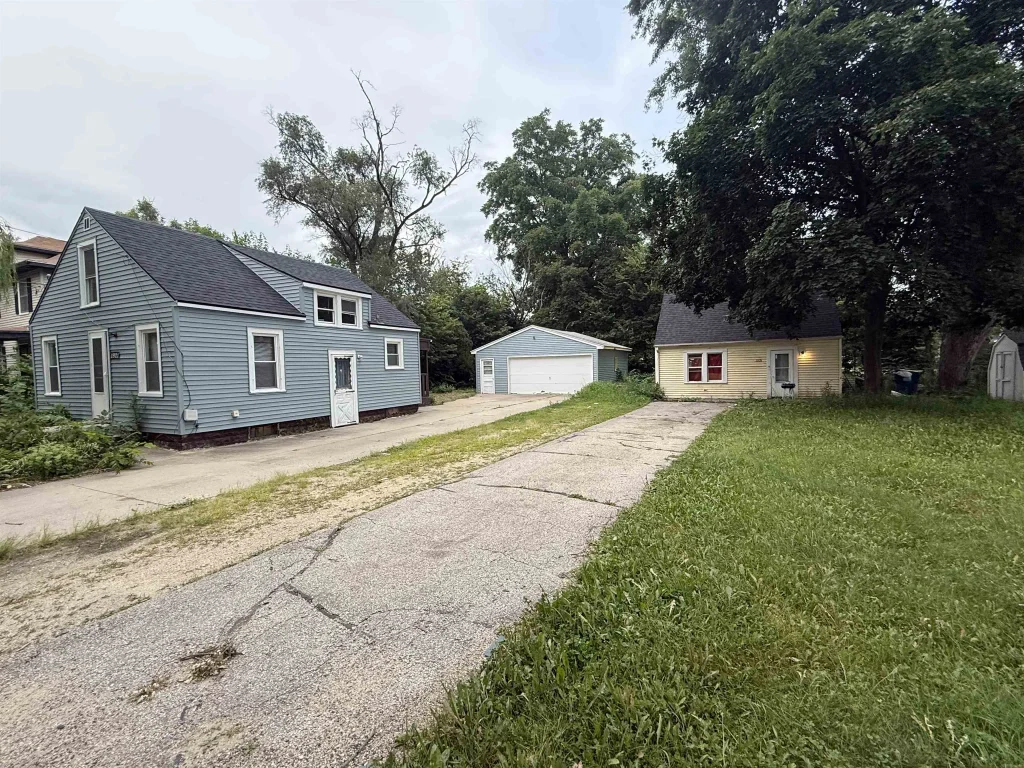 1919 S Wisconsin Avenue, Beloit