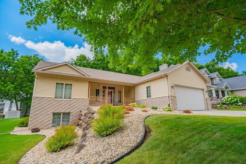 1896 Lewis Street, Cross Plains