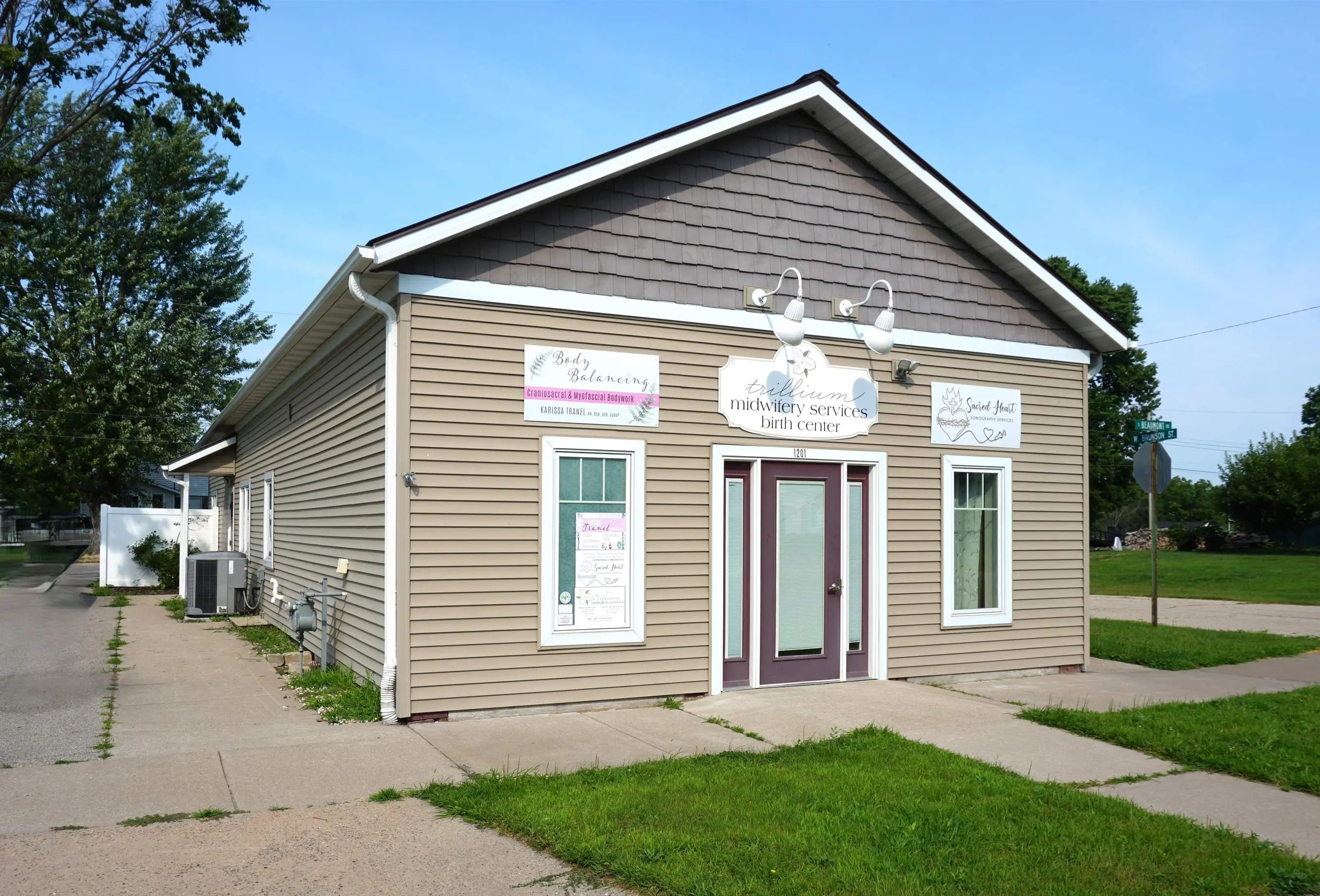 1201 S Beaumont Road, Prairie Du Chien