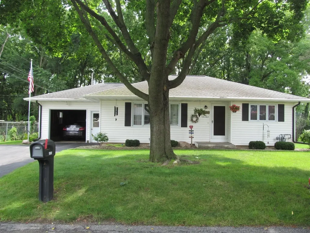 6103 Merrill Street, McFarland