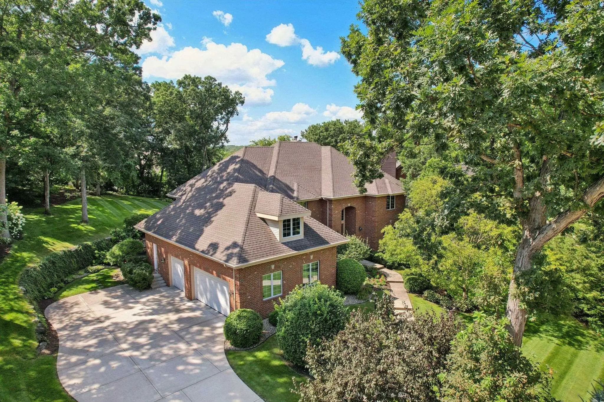 Photo of Listing #2006425