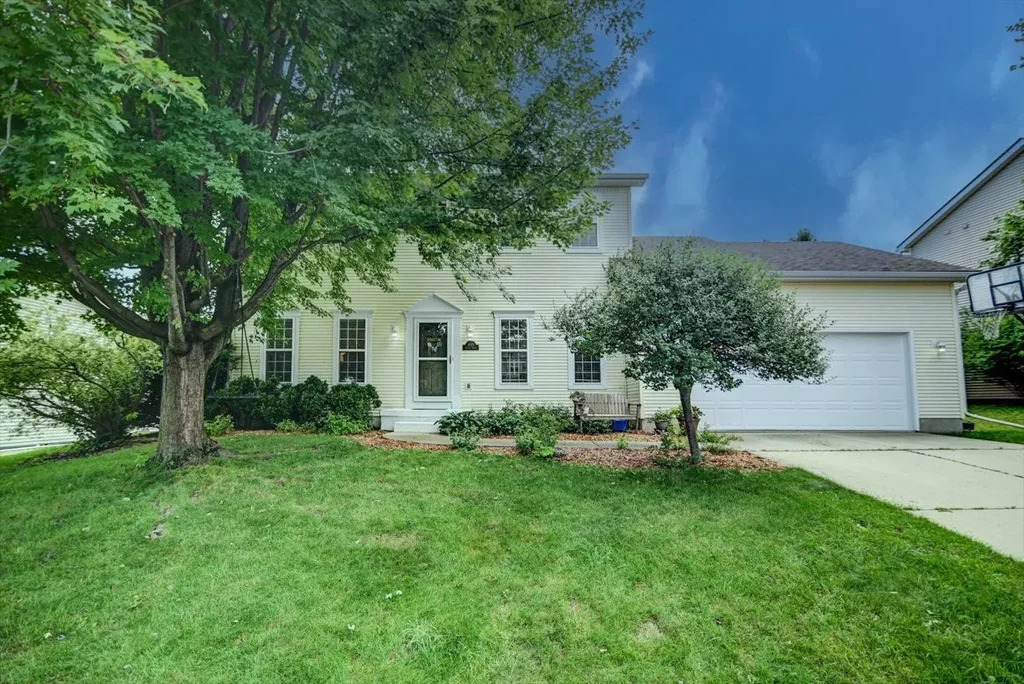 839 Questa Ridge Trail, Verona