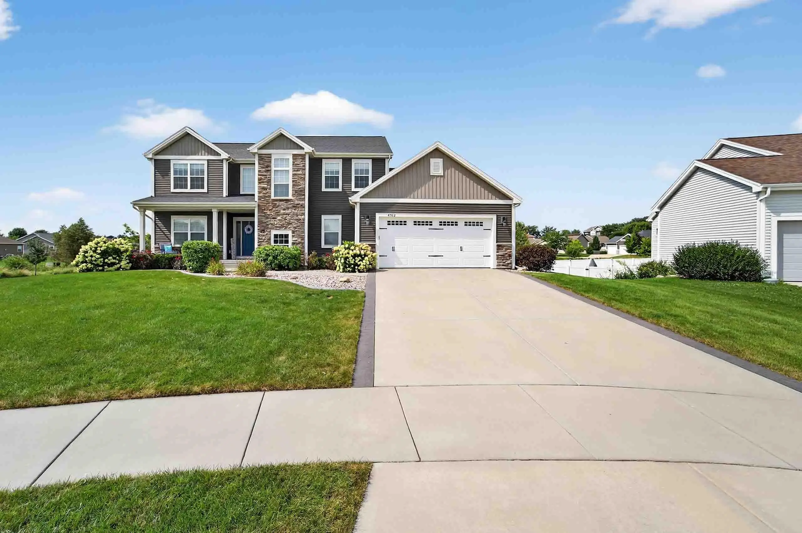 Photo of Listing #2006577