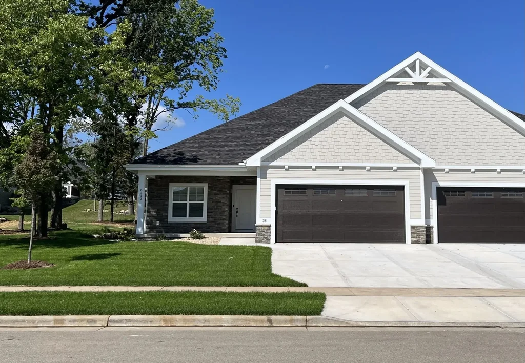 6713 Conservancy Plaza, Deforest