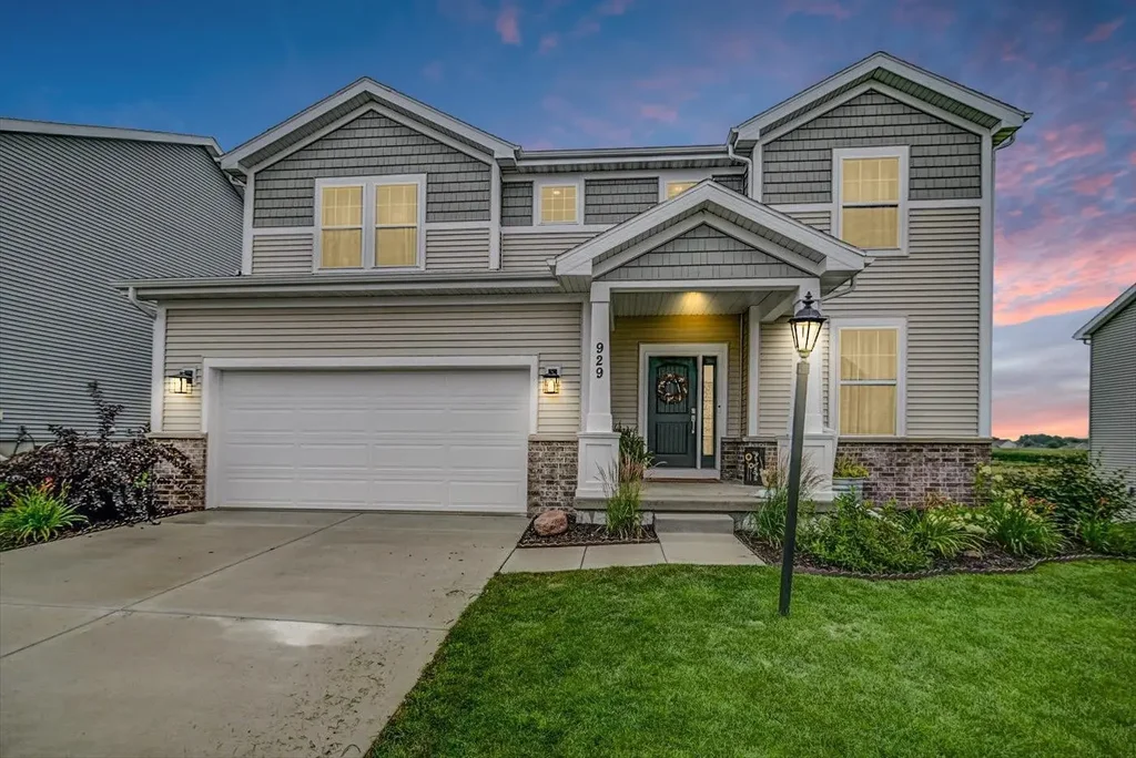 929 Star Gazer Drive, DeForest