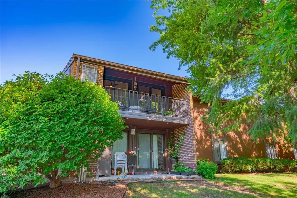 #4 - 3114 Creek View Drive, Middleton