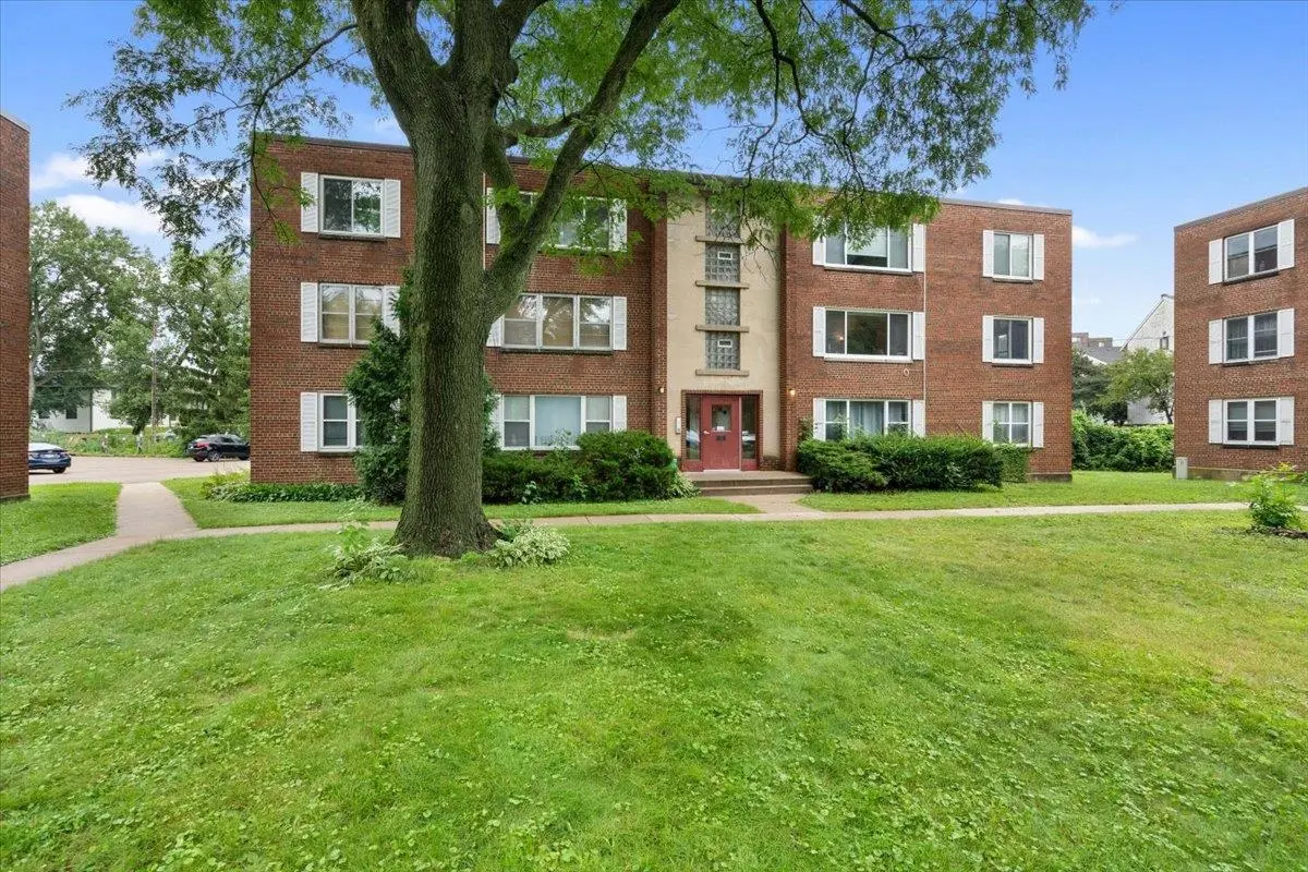 Photo of Listing #2006699