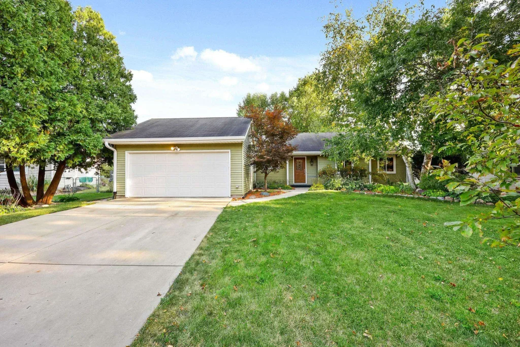 5 Coffey Circle, Madison