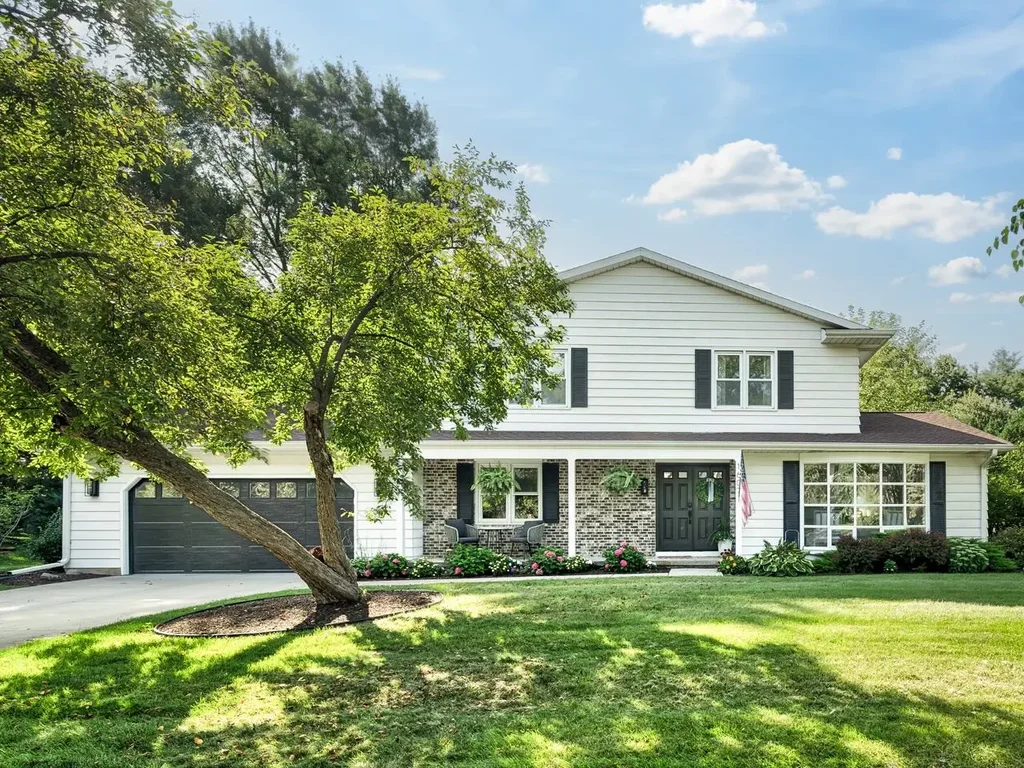 1607 Parmenter Street, Middleton