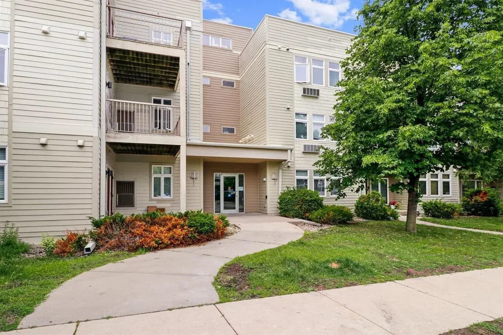#211 - 8206 Starr Grass Drive, Madison