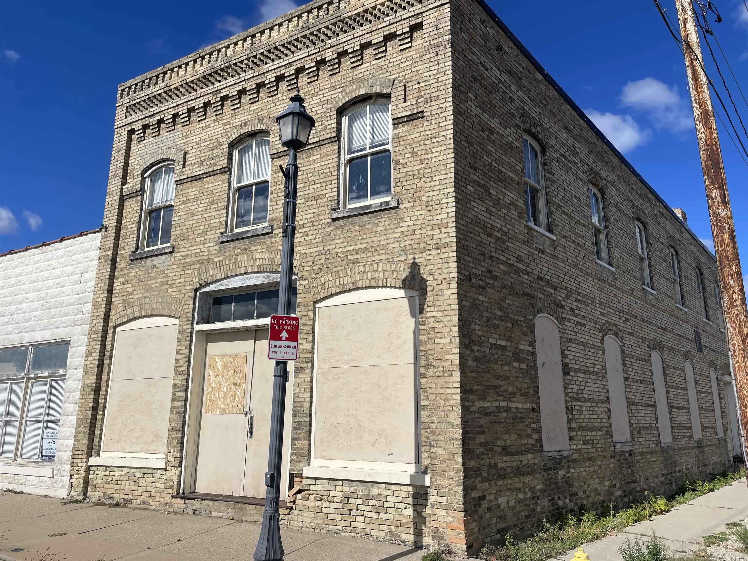 801 & 805 E Exchange Street, Brodhead